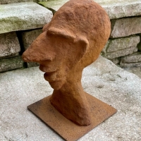 Männerkopf Modelliermasse und Rostfarbe